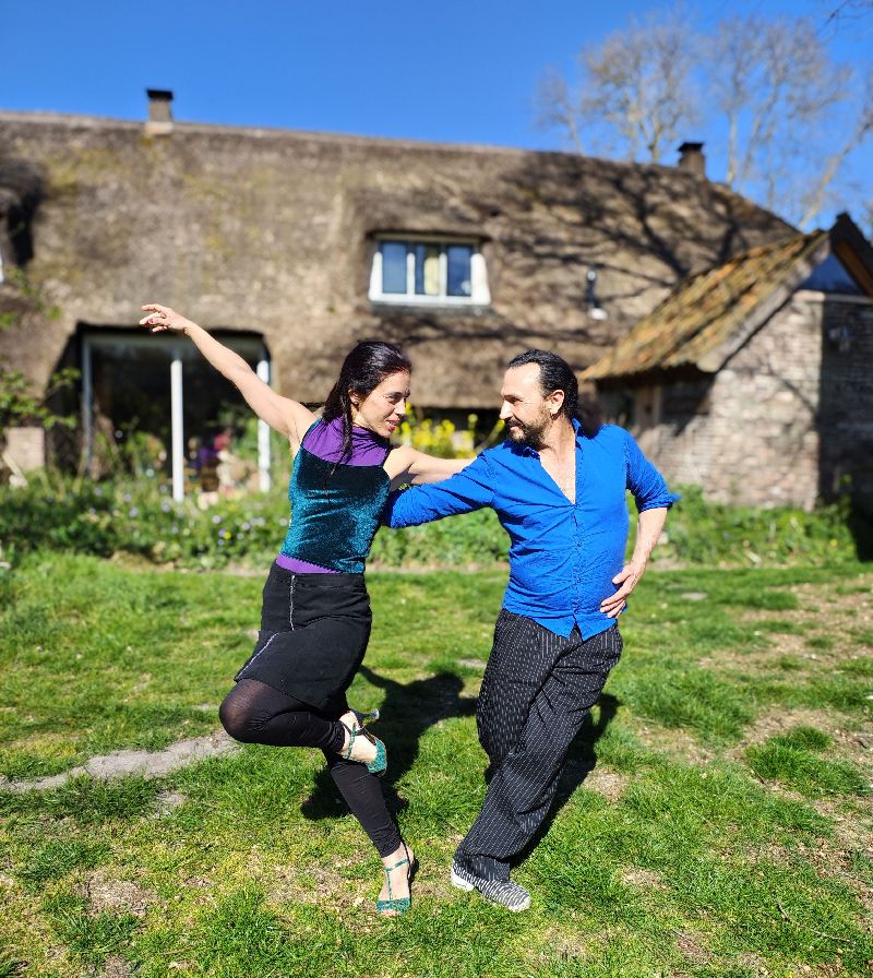 Verlangen door Tango Now en Trasnoche